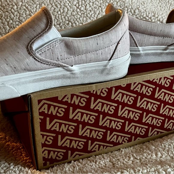 Vans slip on - classic- sz 10 women’s - Picture 7 of 8